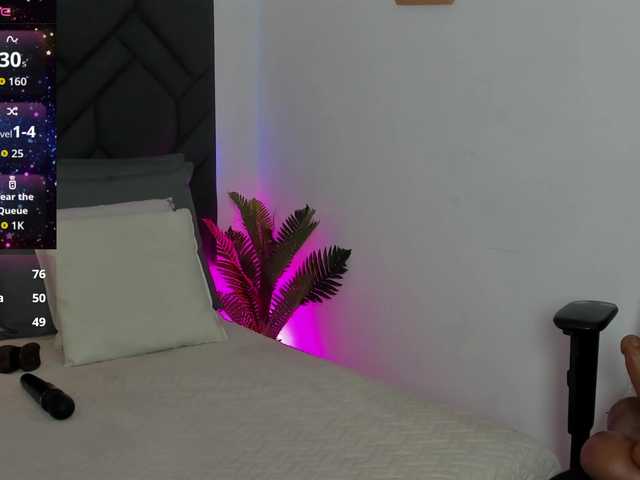 Cataleya-marin online show from August 15, 3:32 am