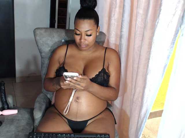 CataleyaRosex online show from August 4, 7:33 pm