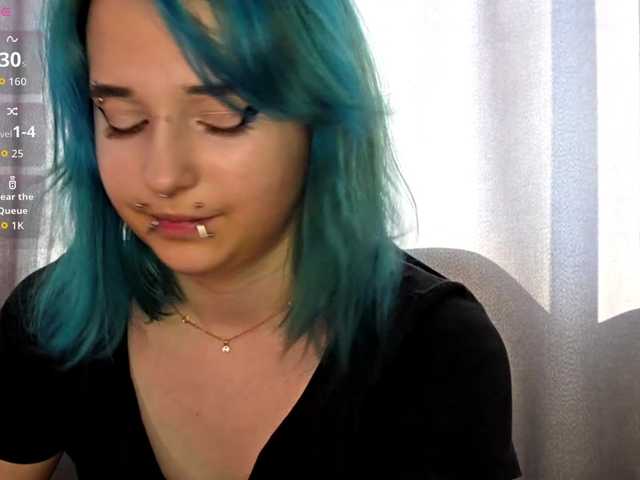 CatherynDowns online show from August 7, 12:49 pm