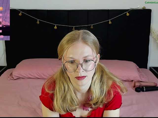CatmintLush online show from August 15, 1:53 am