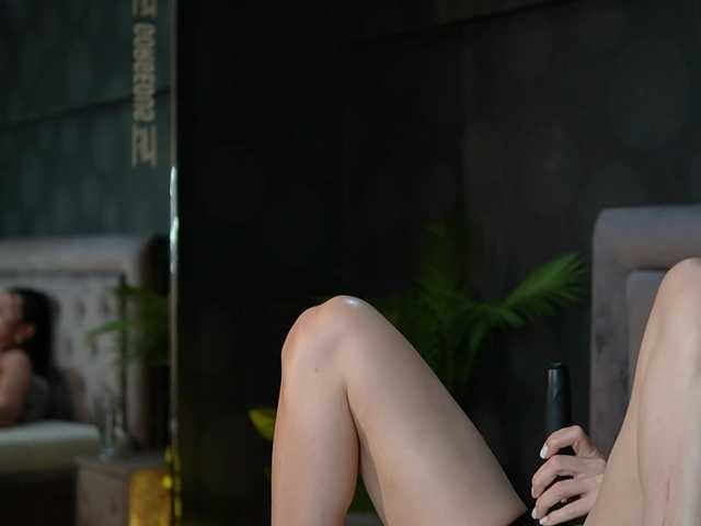 CelineHeaven online show from August 13, 10:24 pm