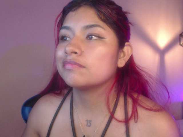 ChantalPetit online show from August 12, 9:06 pm