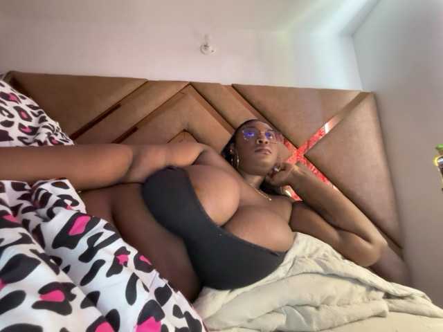 Chantellexoti online show from August 14, 5:49 pm
