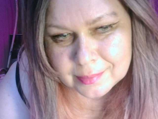 CharleeKendall online show from August 6, 10:53 pm