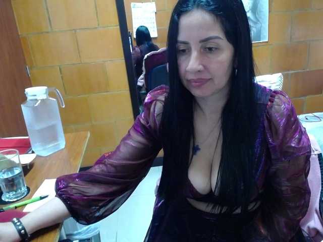 Charlotemple5 online show from August 28, 1:53 pm