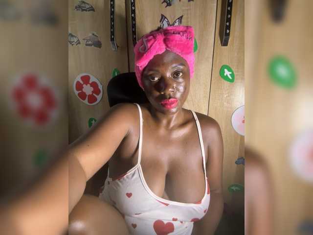 CharmingAura2 online show from August 13, 8:12 pm