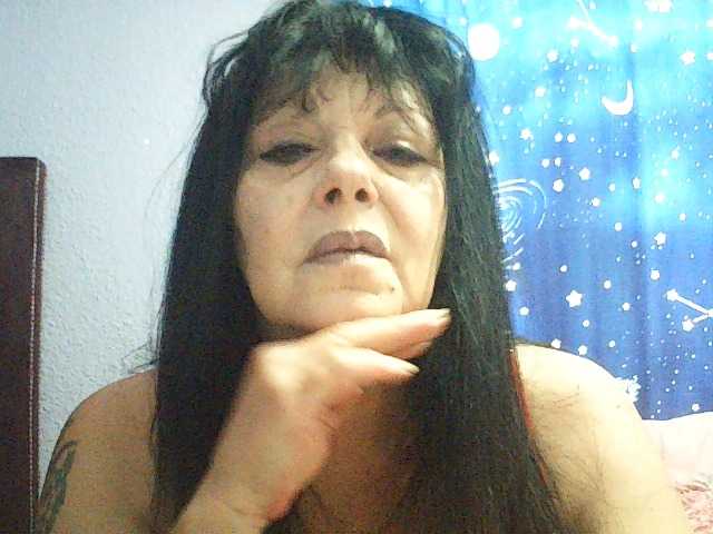 Charms online show from July 6, 1:36 pm