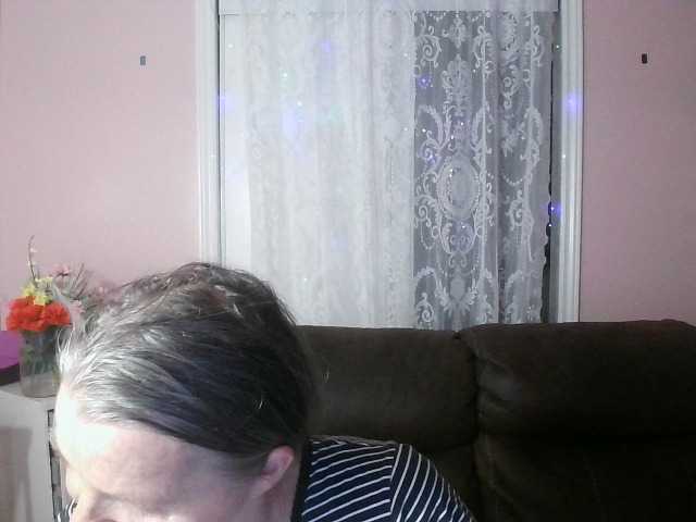 Chealsiek online show from August 7, 2:44 am