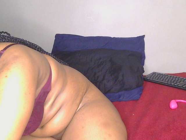 CherieBlush online show from August 14, 1:48 pm
