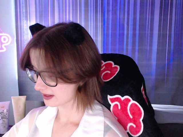 Cherry-Luna online show from July 28, 4:46 pm