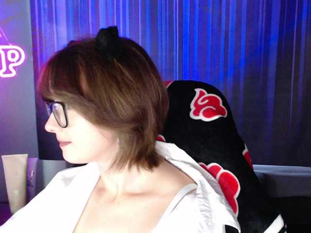 Cherry-Luna online show from July 31, 6:13 pm