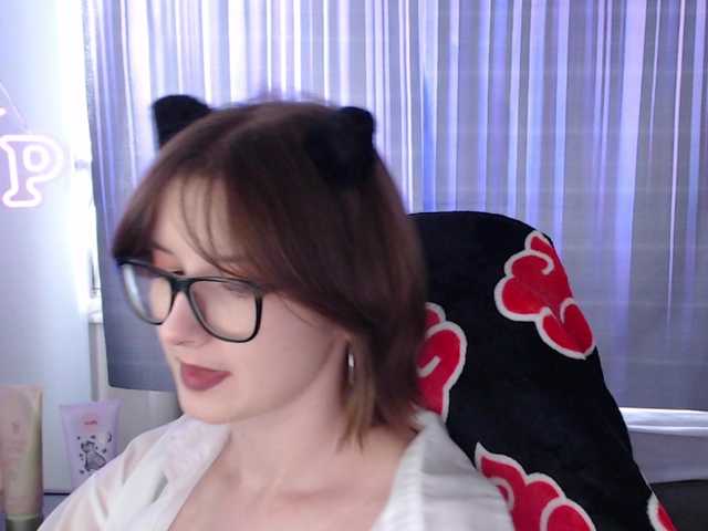Cherry-Luna online show from August 2, 3:52 pm