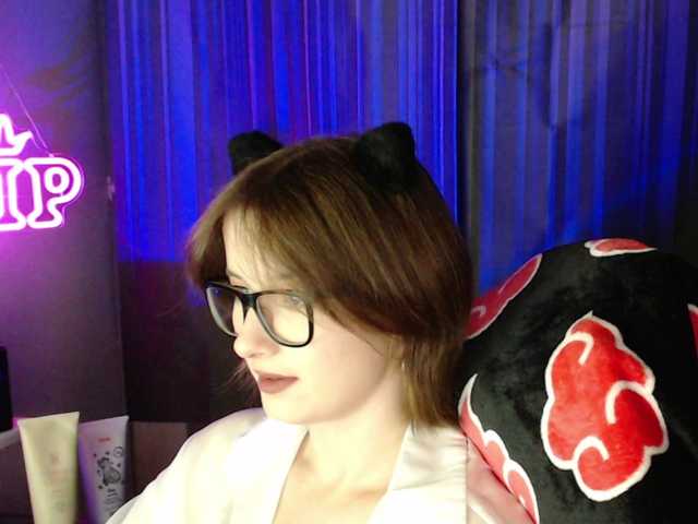 Cherry-Luna online show from August 3, 7:54 pm