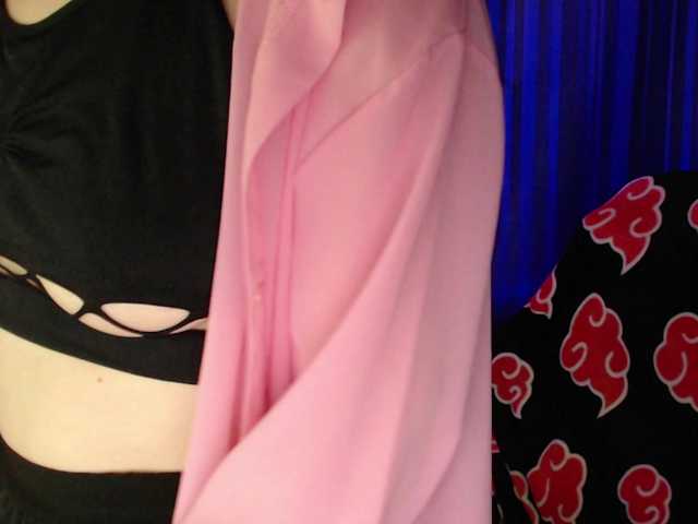 Cherry-Luna online show from August 11, 7:05 pm