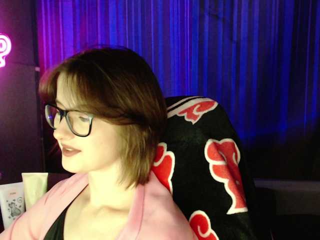 Cherry-Luna online show from August 11, 8:11 pm