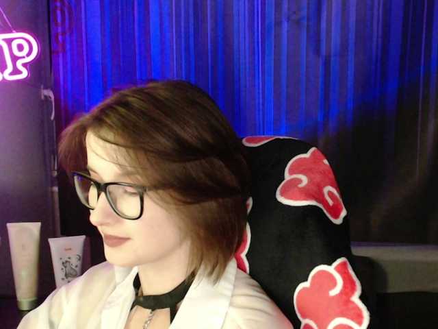 Cherry-Luna online show from August 14, 9:40 pm