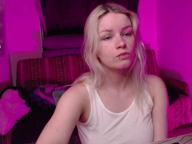 CherryNight666 online show from August 3, 9:11 pm