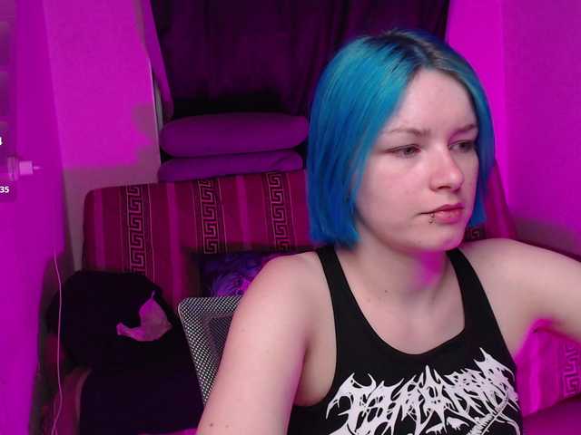CherryNight666 online show from August 4, 10:07 pm
