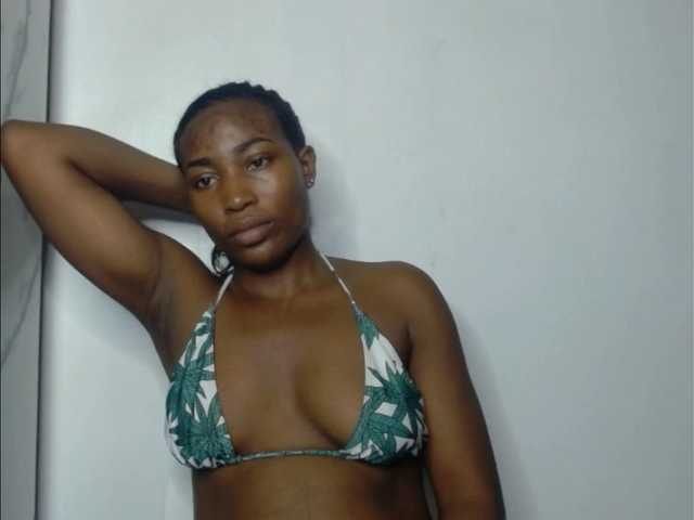 Cherryredcunt online show from August 12, 5:32 am