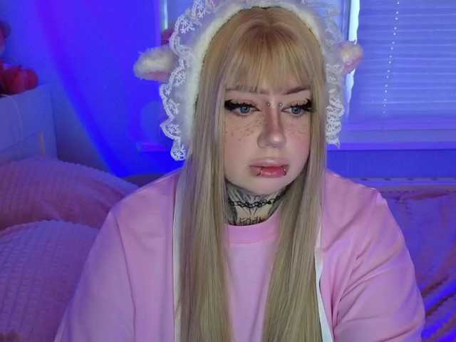 Chibiis online show from August 23, 3:19 pm