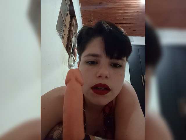 ChicaLatinaBR online show from August 16, 2:59 am