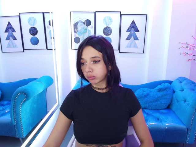 Chloe-meww online show from August 15, 1:04 pm