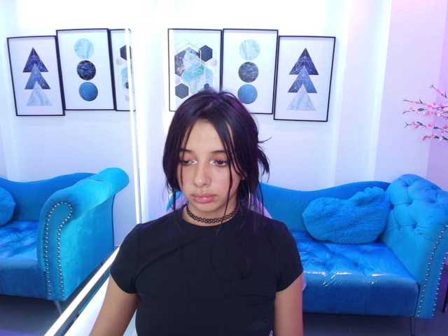 Chloe-meww online show from August 15, 4:44 pm