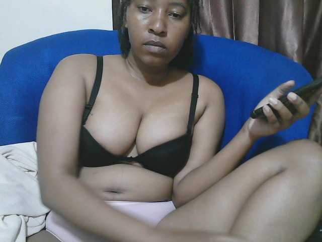 Chocodollie online show from August 12, 3:53 am