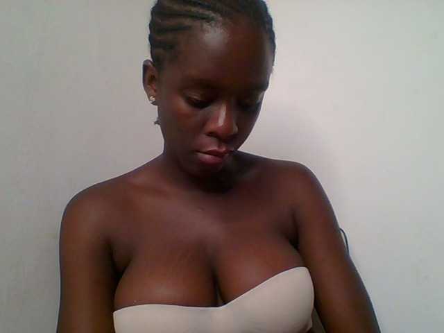 Chocolateaa online show from July 22, 8:00 pm
