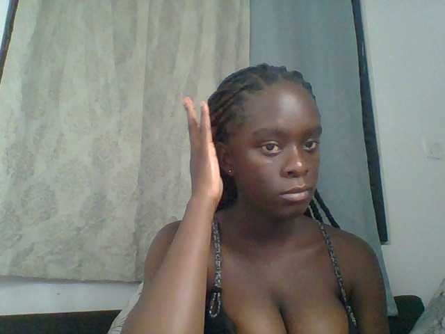 Chocolateaa online show from August 4, 3:31 pm