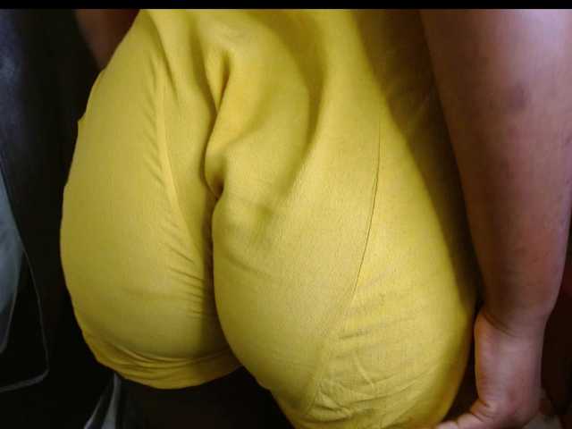 Chocolateebony1 online show from June 5, 4:50 am