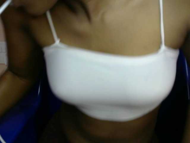 Chocoslut2233 online show from July 1, 12:39 pm