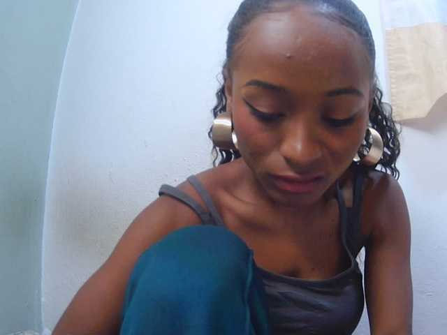 Chou1 online show from August 8, 10:04 am