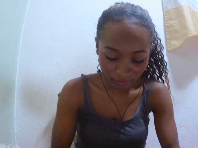 Chou1 online show from August 8, 2:28 pm