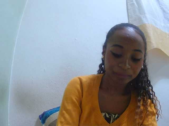 Chou1 online show from August 11, 9:06 pm