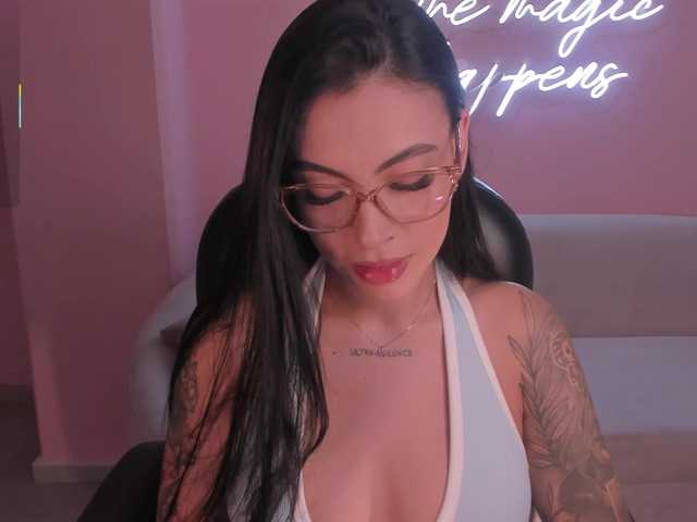 ChristineFord online show from August 2, 12:45 pm
