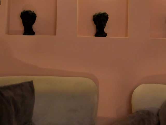 ChristineFord online show from August 9, 6:09 pm