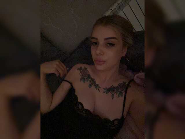 ChristineJackson online show from August 11, 11:51 pm