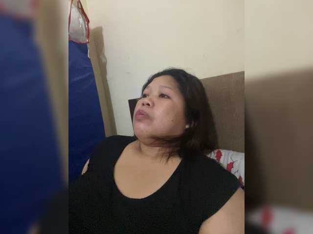 ChubbyBabe31 online show from August 8, 10:15 am