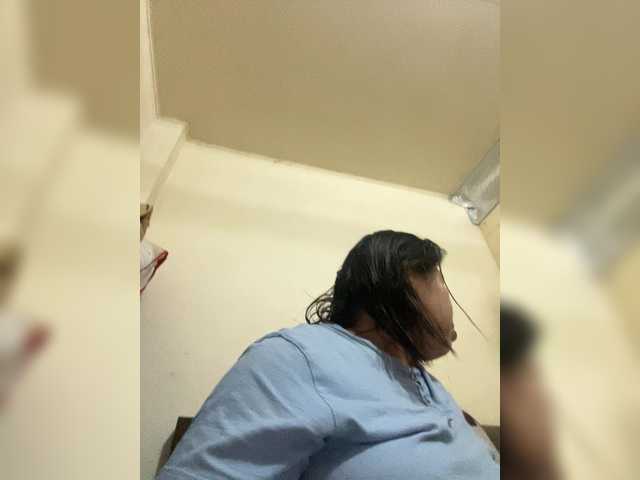 ChubbyBabe31 online show from August 10, 11:33 am