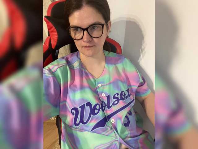 ChubbyBae online show from August 8, 6:30 pm
