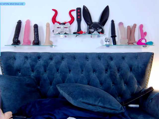 CindyBKK online show from August 10, 1:18 am