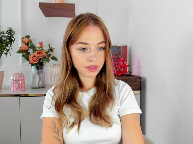CindyGlam online show from August 5, 6:33 am