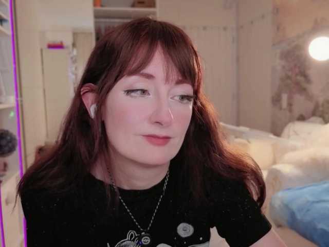 CissyGlitter online show from June 13, 7:33 pm