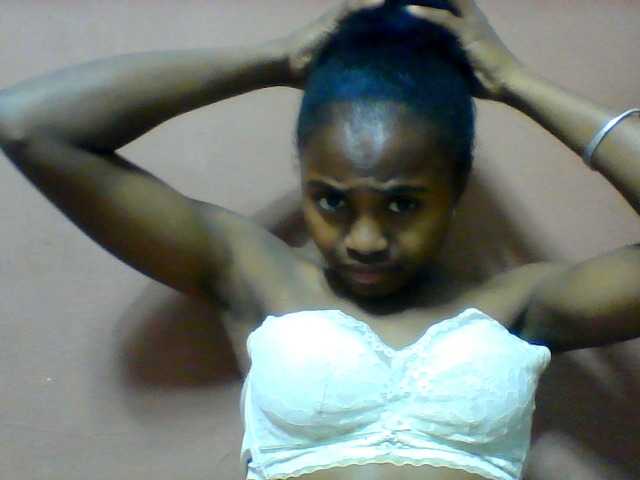 Clarah1 online show from August 15, 2:32 pm