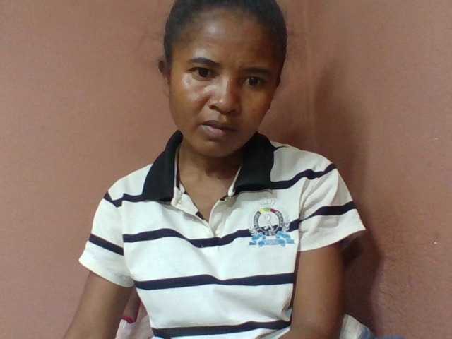 Claudia1a online show from July 30, 2:46 pm