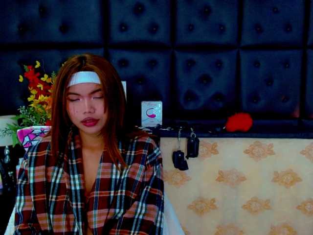 Clloelombaard online show from August 12, 6:49 am