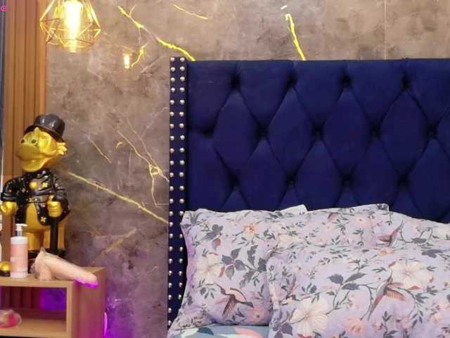 CocoaBarbie online show from August 6, 3:38 am
