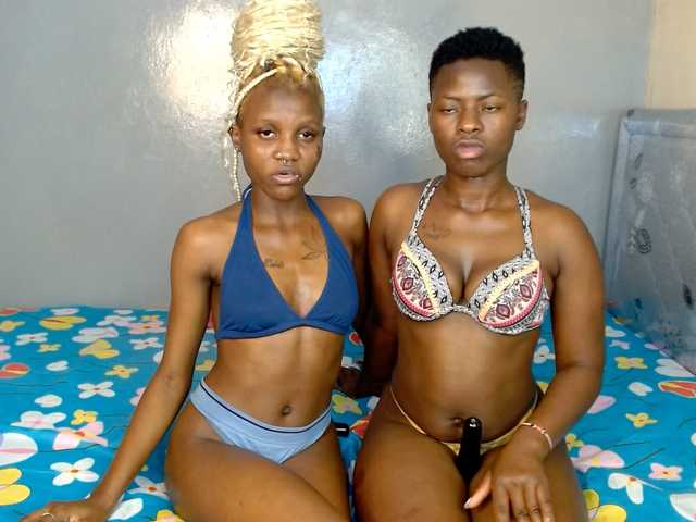 Cocoheat online show from August 13, 9:40 pm