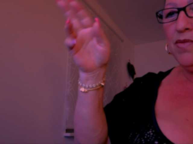 Connyat99 online show from May 31, 1:40 am